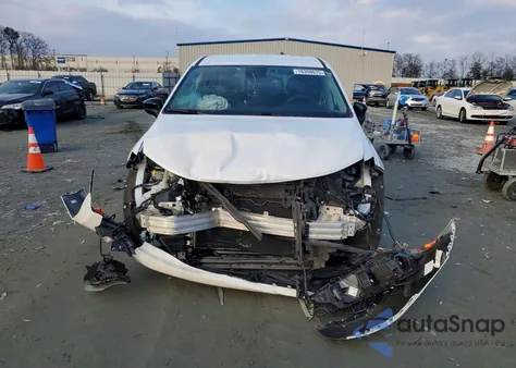 2024 Chrysler Voyager Lx из США, поврежденный, VIN 2C4RC1CG9RR105510